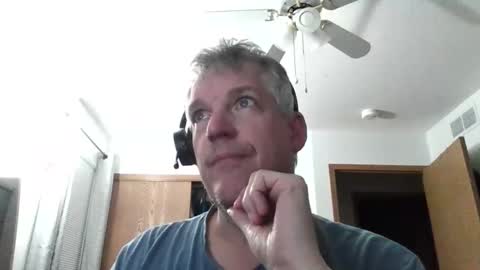 Snapshot of master_thorn chatting on January 14, 3:34 am Master Thorn online show from January 14, 3:34 am