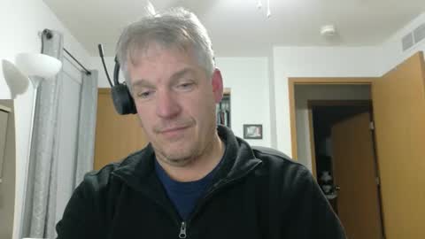 Snapshot of master_thorn chatting on January 16, 2:48 am Master Thorn online show from January 16, 2:48 am