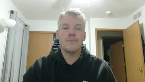 Snapshot of master_thorn chatting on January 17, 3:22 am Master Thorn online show from January 17, 3:22 am