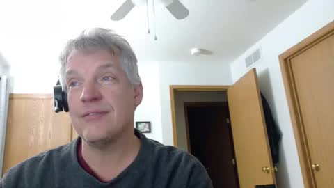 Snapshot of master_thorn chatting on February 12, 3:56 am Master Thorn online show from February 12, 3:56 am