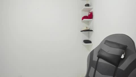 Alpha junior online show from November 5, 4:29 pm