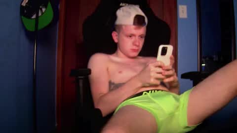 Snapshot of mastercooperfrost chatting on September 12, 5:51 am Master cooper online show from September 12, 5:51 am