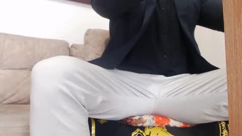 Snapshot of masterdickjuicy chatting on October 22, 3:07 am Lord bbc online show from October 22, 3:07 am