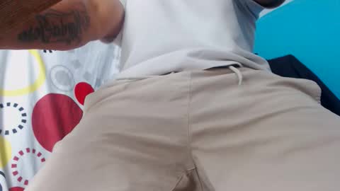 Snapshot of masterdickjuicy chatting on October 28, 11:14 am Lord bbc online show from October 28, 11:14 am