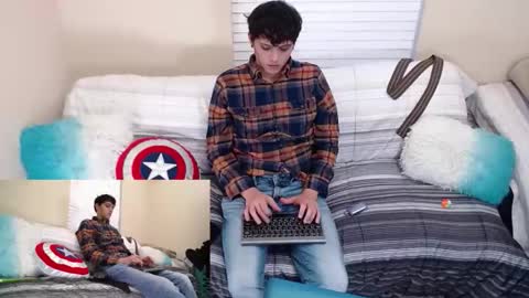 Snapshot of masterflorida chatting on December 16, 10:26 pm masterflorida online show from December 16, 10:26 pm