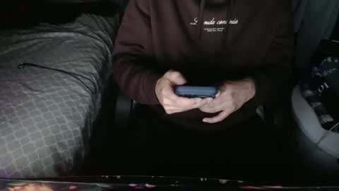 mastergoku945657 online show from April 26, 6:33 am