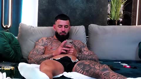 masterkingofmuscle online show from January 29, 11:41 am