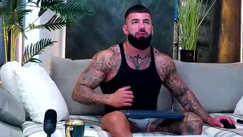 masterkingofmuscle online show from September 10, 7:41 am