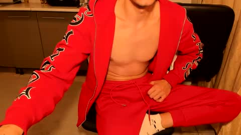 Snapshot of mastermiko chatting on December 26, 8:11 pm Silly Rabbit online show from December 26, 8:11 pm