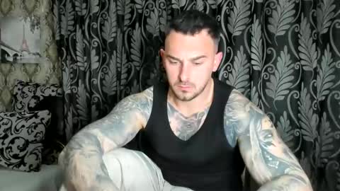 Snapshot of mastermusclejon chatting on March 30, 8:54 pm Jon online show from March 30, 8:54 pm