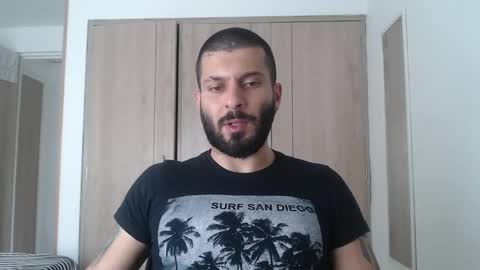 Snapshot of masterofinfatuation chatting on December 4, 3:54 pm   online show from December 4, 3:54 pm