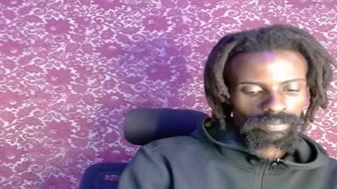 Snapshot of masterr_bate chatting on October 11, 8:29 pm Marl online show from October 11, 8:29 pm