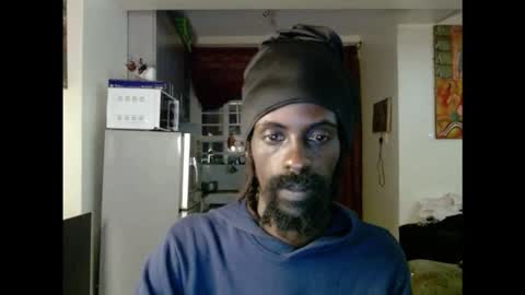 Snapshot of masterr_bate chatting on October 26, 2:39 am Marl online show from October 26, 2:39 am