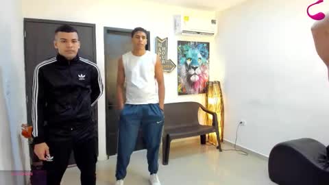 Team Cris Darwin- Fernando- Stiven- David online show from November 15, 11:29 am