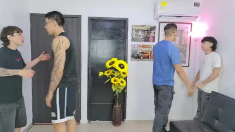 Team Cris Darwin- Fernando- Stiven- David online show from May 28, 11:18 am