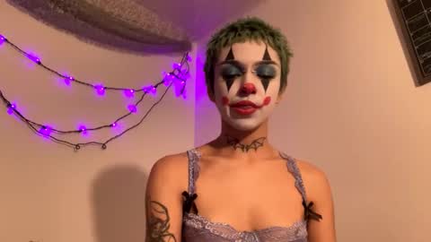 Snapshot of masterxmime chatting on November 21, 1:15 am hosa online show from November 21, 1:15 am