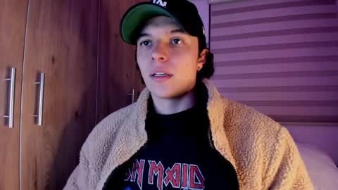 mastrangelo_x online show from May 25, 3:34 am