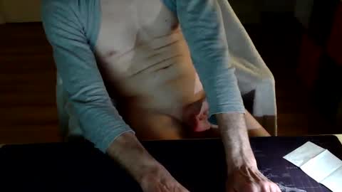 Snapshot of masturbatemindbreaker chatting on March 9, 9:57 pm MasturbateMindbreaker online show from March 9, 9:57 pm