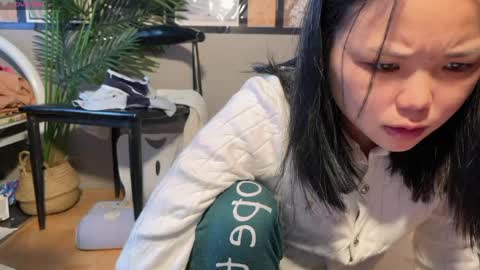 SuSu online show from May 9, 1:22 am
