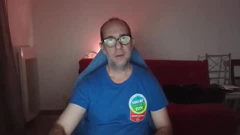 Snapshot of mat11efou chatting on November 3, 12:24 am mat11efou online show from November 3, 12:24 am