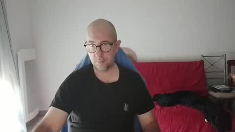 Snapshot of mat11efou chatting on November 9, 10:02 am mat11efou online show from November 9, 10:02 am