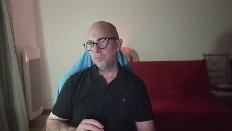 Snapshot of mat11efou chatting on November 9, 10:08 pm mat11efou online show from November 9, 10:08 pm