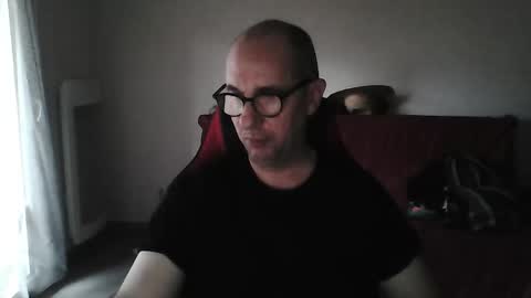 mat11efou online show from February 15, 4:47 pm