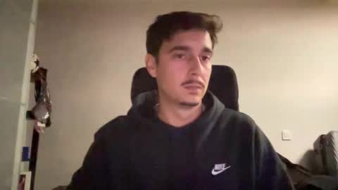 Aaron online show from February 13, 7:10 pm