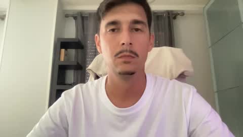 Aaron online show from September 28, 2:00 pm