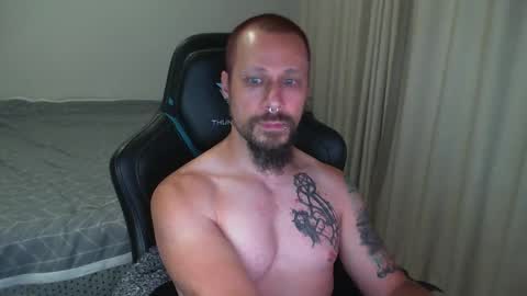 Snapshot of matchy666 chatting on January 3, 8:00 am Matchy online show from January 3, 8:00 am