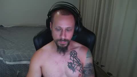 Snapshot of matchy666 chatting on January 7, 7:52 am Matchy online show from January 7, 7:52 am