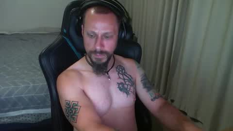 Snapshot of matchy666 chatting on January 12, 8:57 am Matchy online show from January 12, 8:57 am