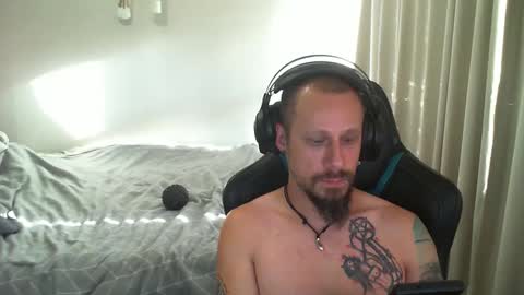 Snapshot of matchy666 chatting on January 20, 5:59 am Matchy online show from January 20, 5:59 am