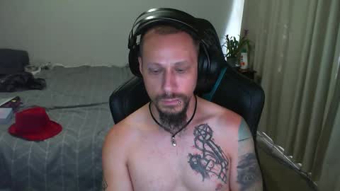 Snapshot of matchy666 chatting on February 10, 1:14 am Matchy online show from February 10, 1:14 am