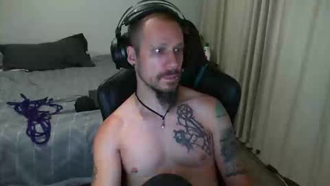 Snapshot of matchy666 chatting on February 27, 8:28 am Matchy online show from February 27, 8:28 am