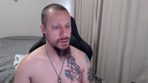 Snapshot of matchy666 chatting on October 20, 6:52 pm Matchy online show from October 20, 6:52 pm