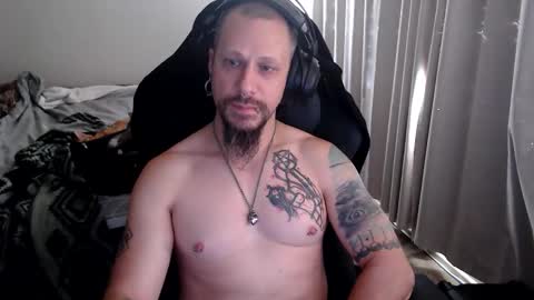 Snapshot of matchy666 chatting on March 15, 5:35 am Matchy online show from March 15, 5:35 am