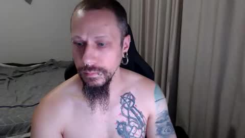 Snapshot of matchy666 chatting on March 21, 7:02 am Matchy online show from March 21, 7:02 am