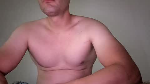 Snapshot of mateo2803 chatting on July 8, 4:06 am mateo2803 online show from July 8, 4:06 am