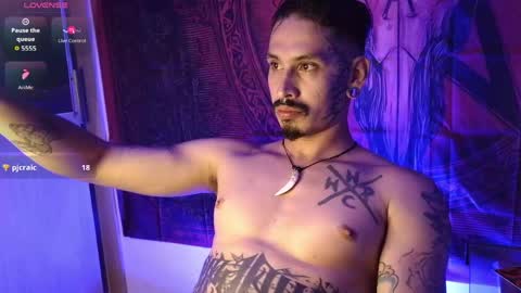 Snapshot of mateo60_ chatting on May 6, 11:21 pm Mateo online show from May 6, 11:21 pm