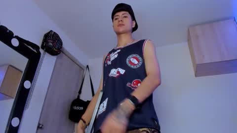 Snapshot of mateo_escobar chatting on September 10, 5:24 pm mateo_escobar online show from September 10, 5:24 pm