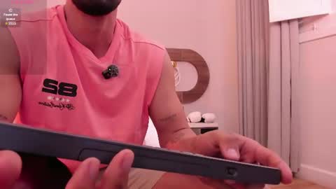 Mateo online show from July 22, 8:00 pm