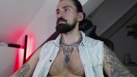 Snapshot of mateohalifa chatting on December 23, 6:37 pm mateohalifa online show from December 23, 6:37 pm