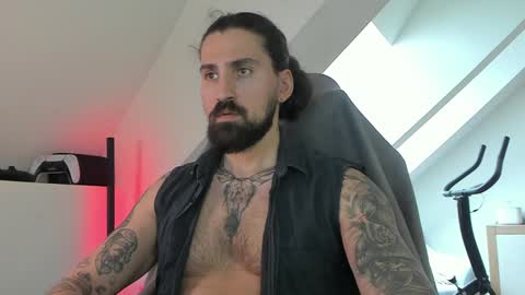 Snapshot of mateohalifa chatting on January 15, 11:21 am mateohalifa online show from January 15, 11:21 am