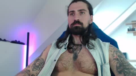 Snapshot of mateohalifa chatting on March 7, 10:02 am mateohalifa online show from March 7, 10:02 am