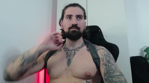 Snapshot of mateohalifa chatting on October 12, 4:28 pm mateohalifa online show from October 12, 4:28 pm