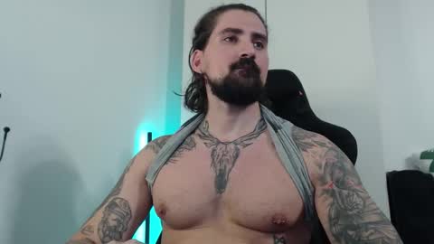 Snapshot of mateohalifa chatting on October 17, 4:20 pm mateohalifa online show from October 17, 4:20 pm