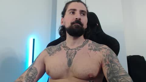 Snapshot of mateohalifa chatting on October 25, 6:13 pm mateohalifa online show from October 25, 6:13 pm