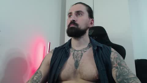 Snapshot of mateohalifa chatting on November 29, 8:23 pm mateohalifa online show from November 29, 8:23 pm