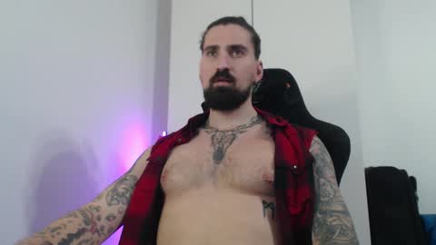 Snapshot of mateohalifa chatting on December 15, 6:45 pm mateohalifa online show from December 15, 6:45 pm